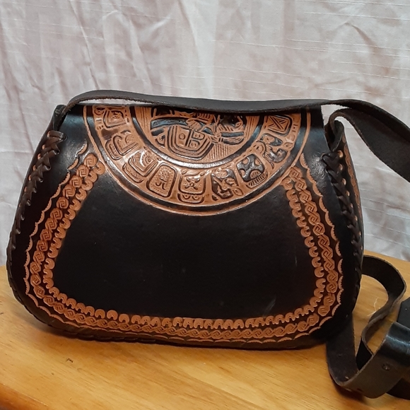 Cute Handmade Crossbody Bag From Mexico - Picture 2 of 8